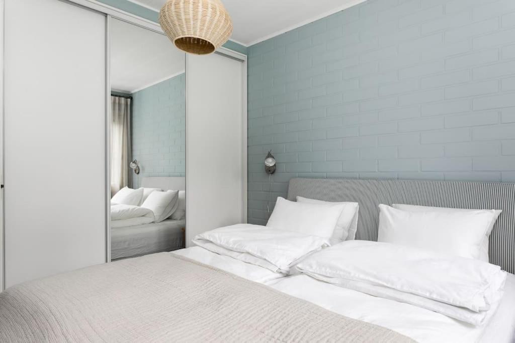 Apartament Upea Remontoitu Huoneisto Naantalin Sydaemessae Zewnętrze zdjęcie