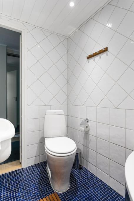 Apartament Upea Remontoitu Huoneisto Naantalin Sydaemessae Zewnętrze zdjęcie