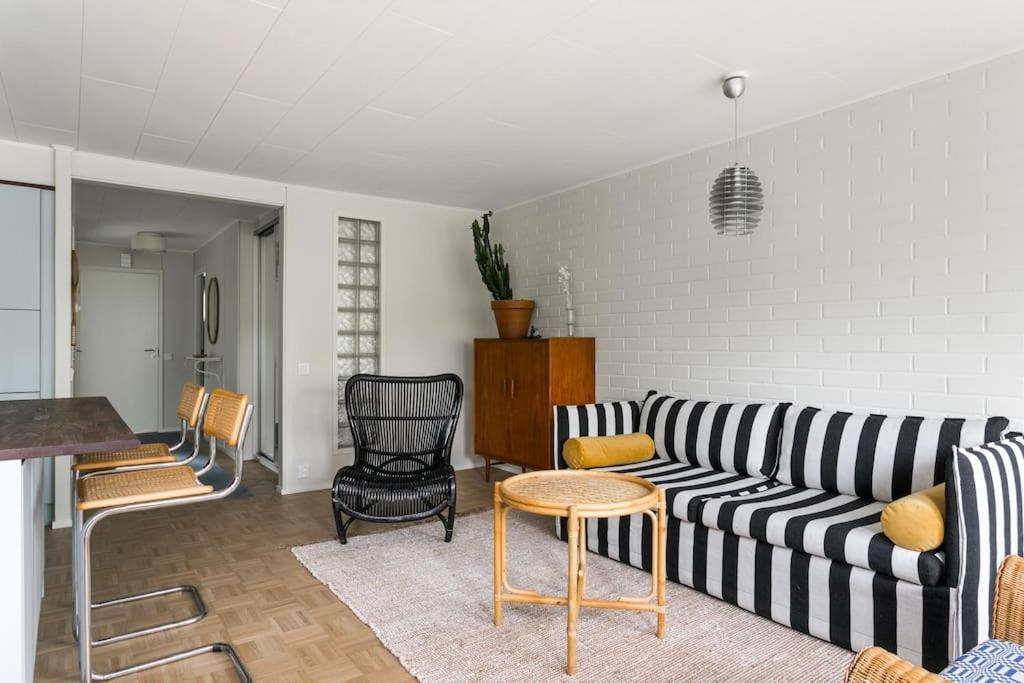 Apartament Upea Remontoitu Huoneisto Naantalin Sydaemessae Zewnętrze zdjęcie